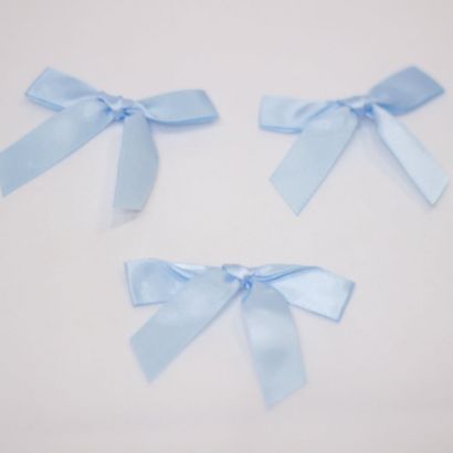 صورة فيونكة قماش صغيرة